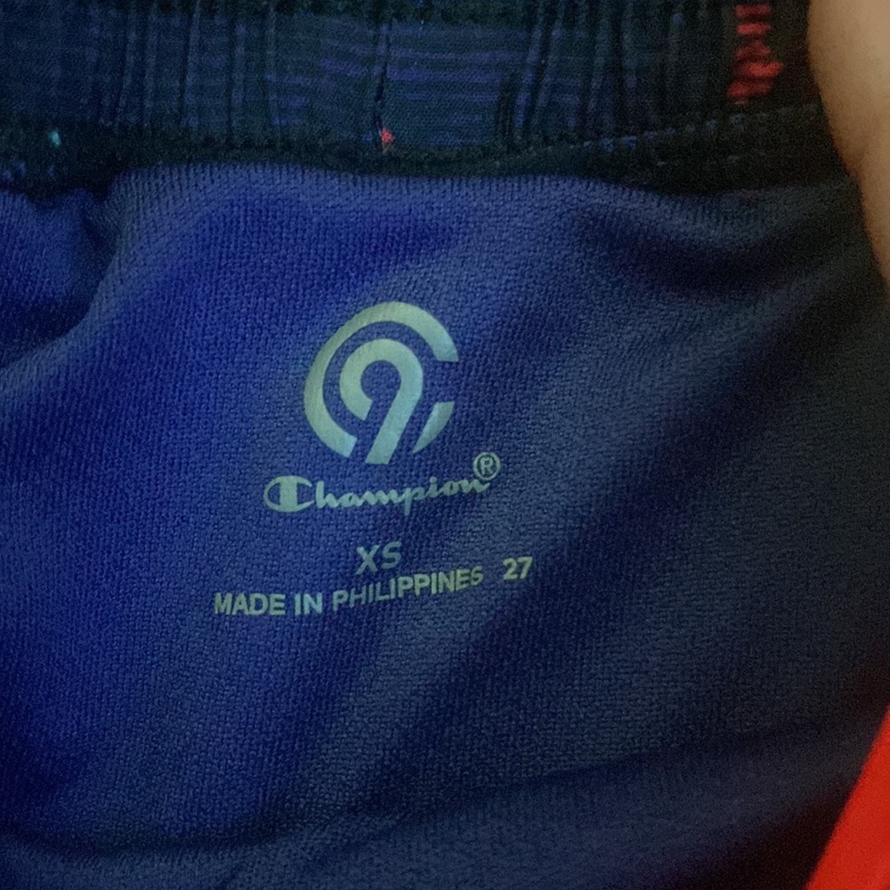 shorts - Picture 2 of 3